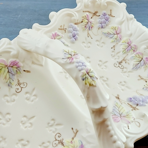 Vintage Ornate Embossed Grapes Divided Tray with Handle Japan - Picture 3 of 9